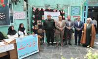 هم‌افزایی «سلامت» و «جوانی جمعیت» در فیروزکوه؛ برپایی میز خدمت جامع در نخستین روز هفته سلامت